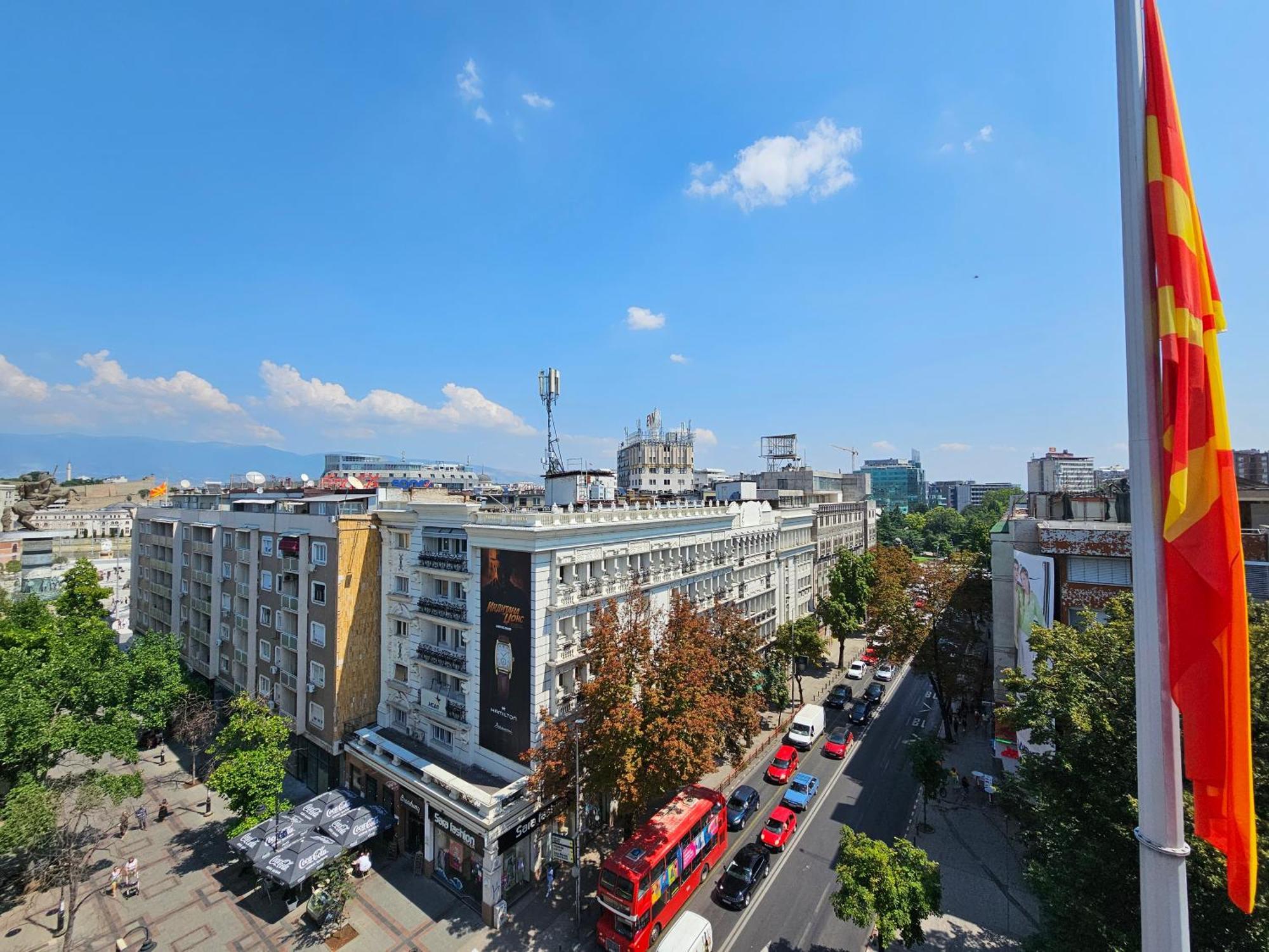 Fantazy Apartment Main Square Skopje Exterior photo